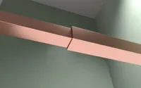 Rochelle | raft de duș și suport prosoape Rose Gold pentru perete de duș, 140 cm